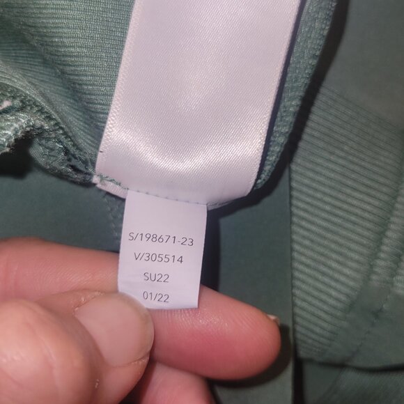 Athleta 10T Trekkie Pants in Sage Green - Picture 12 of 12